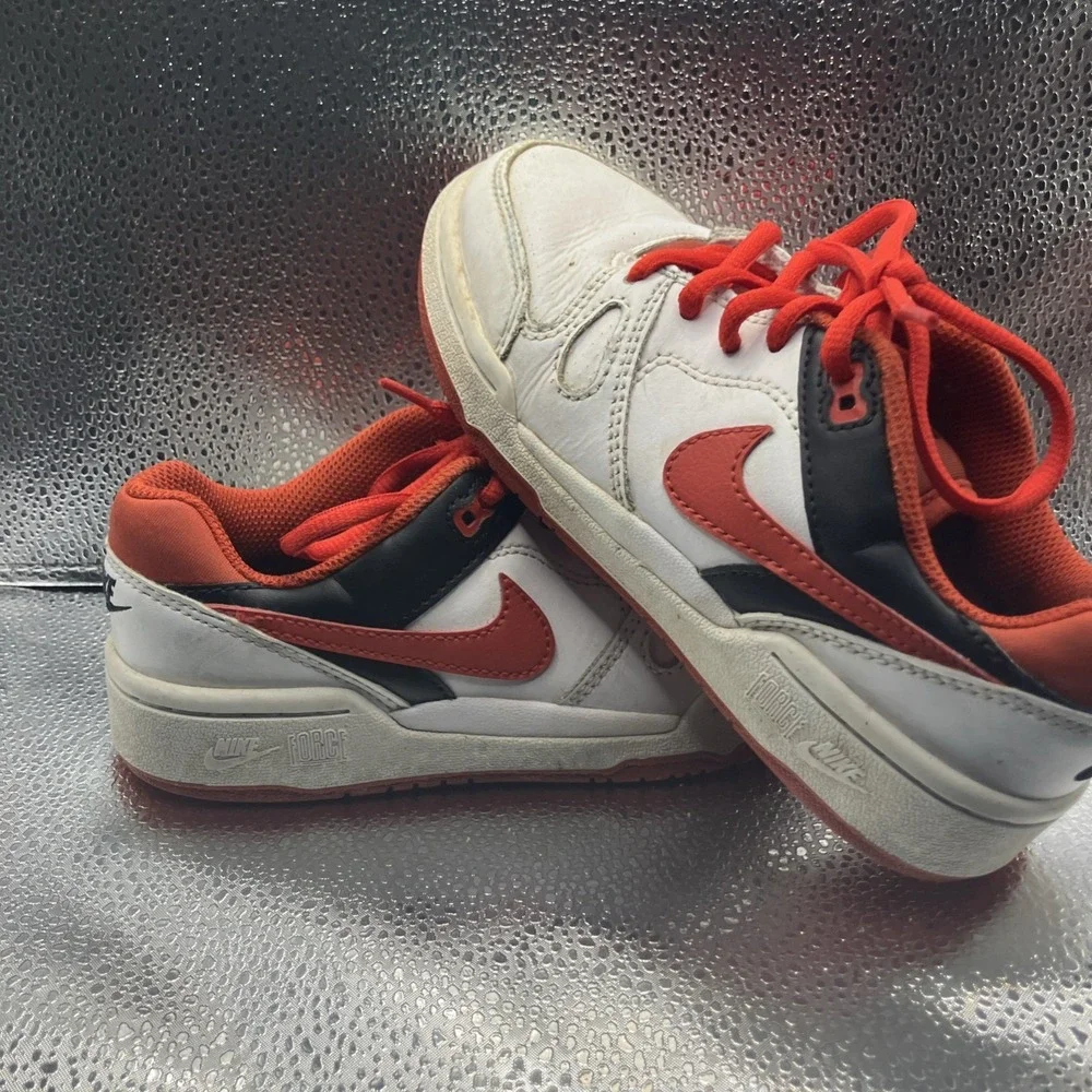 Nike Full Force Low GS White/Black/Mystic Red Size 1